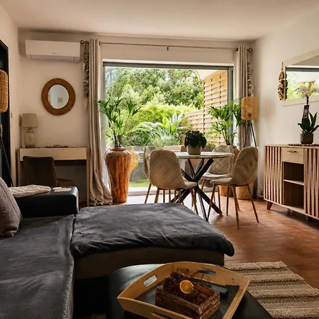 Appartement Tropez Centre Parking Et Jardin Privé Inclus *